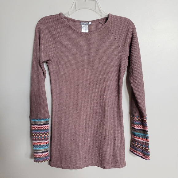 EARTHBOUND Tops - Earthbound Trading S waffleknit/aztec cuff top